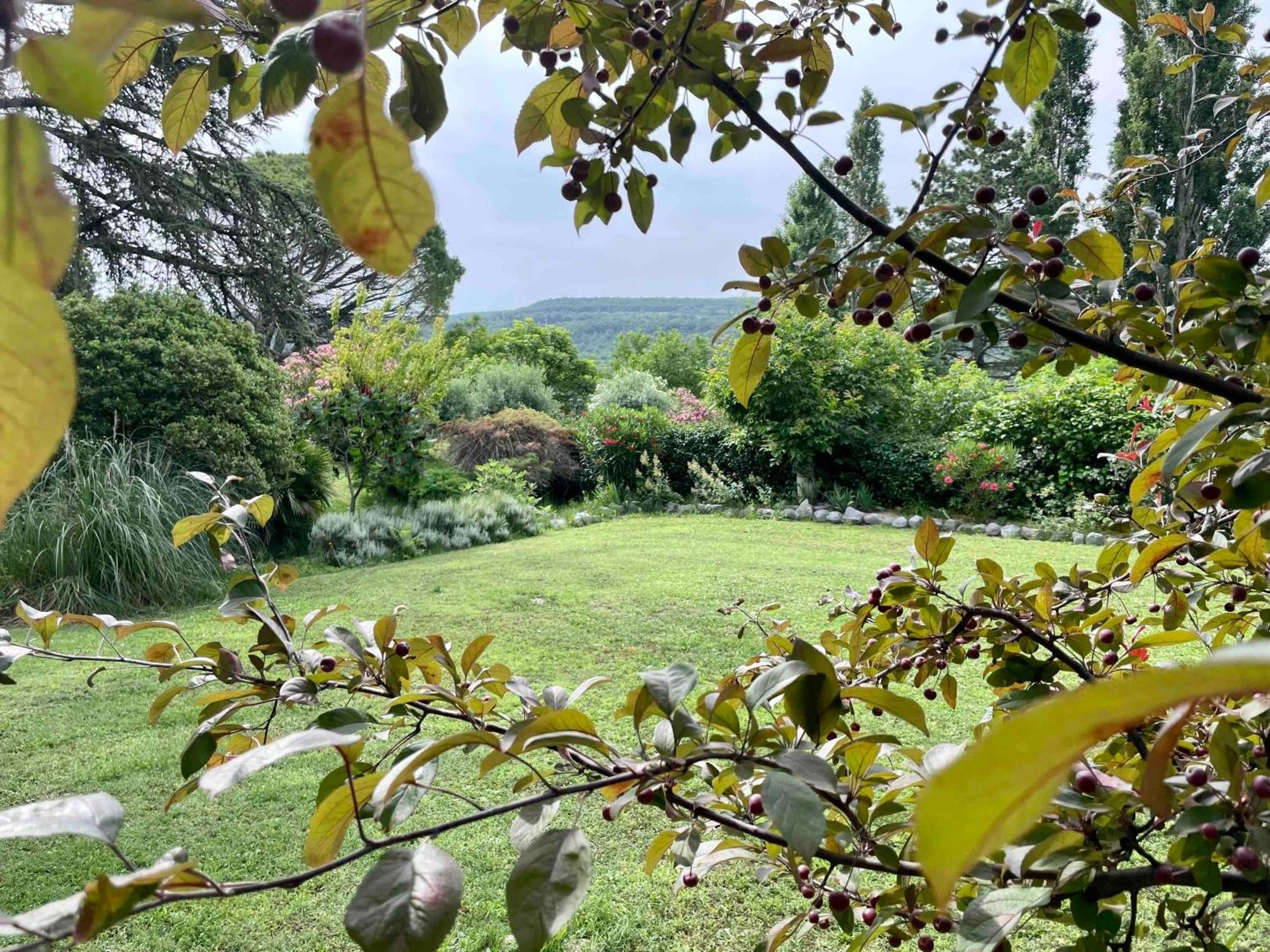 Gites Au Chateau Des Estubiers Les Granges-Gontardes 外观 照片